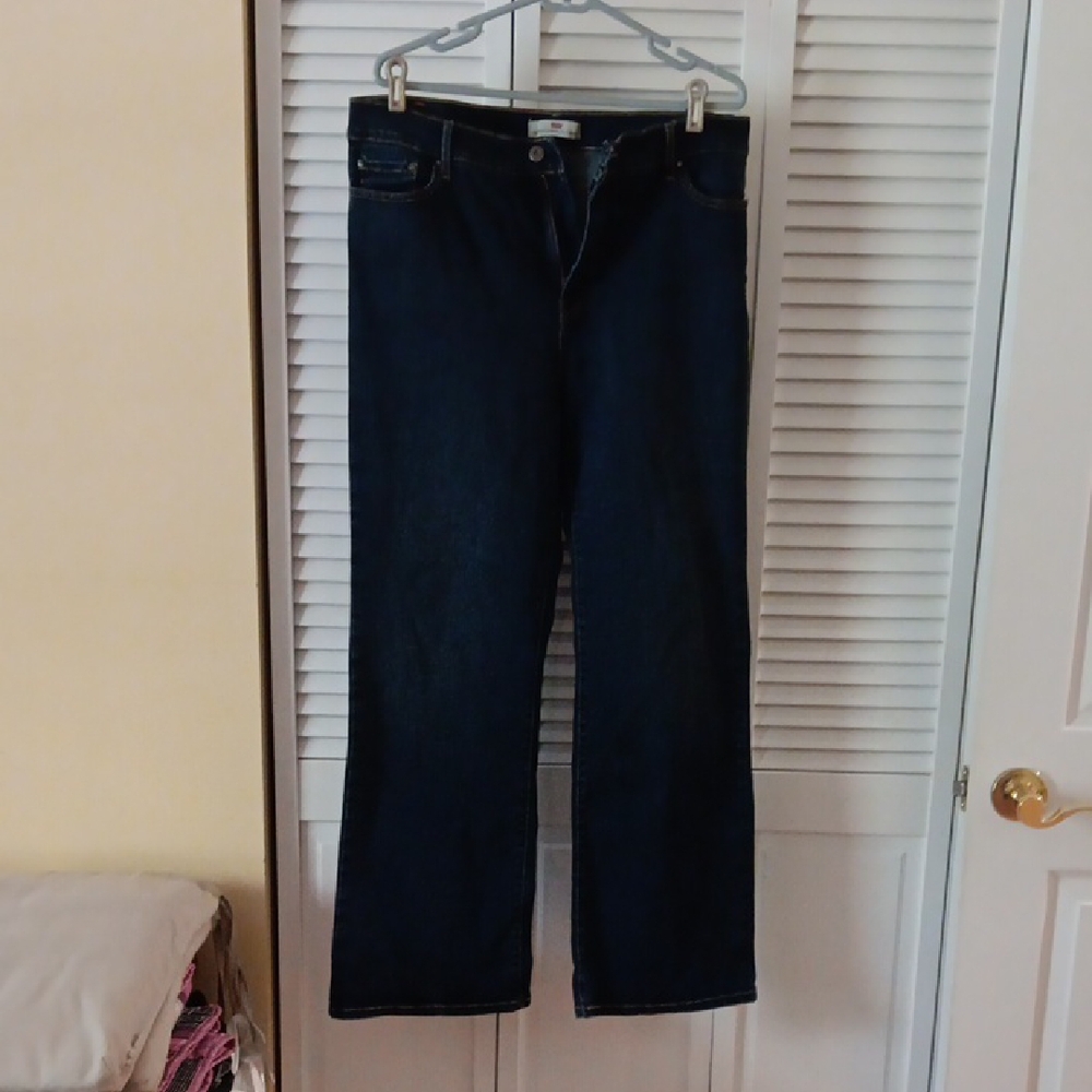 Women's Dark Blue Jeans
